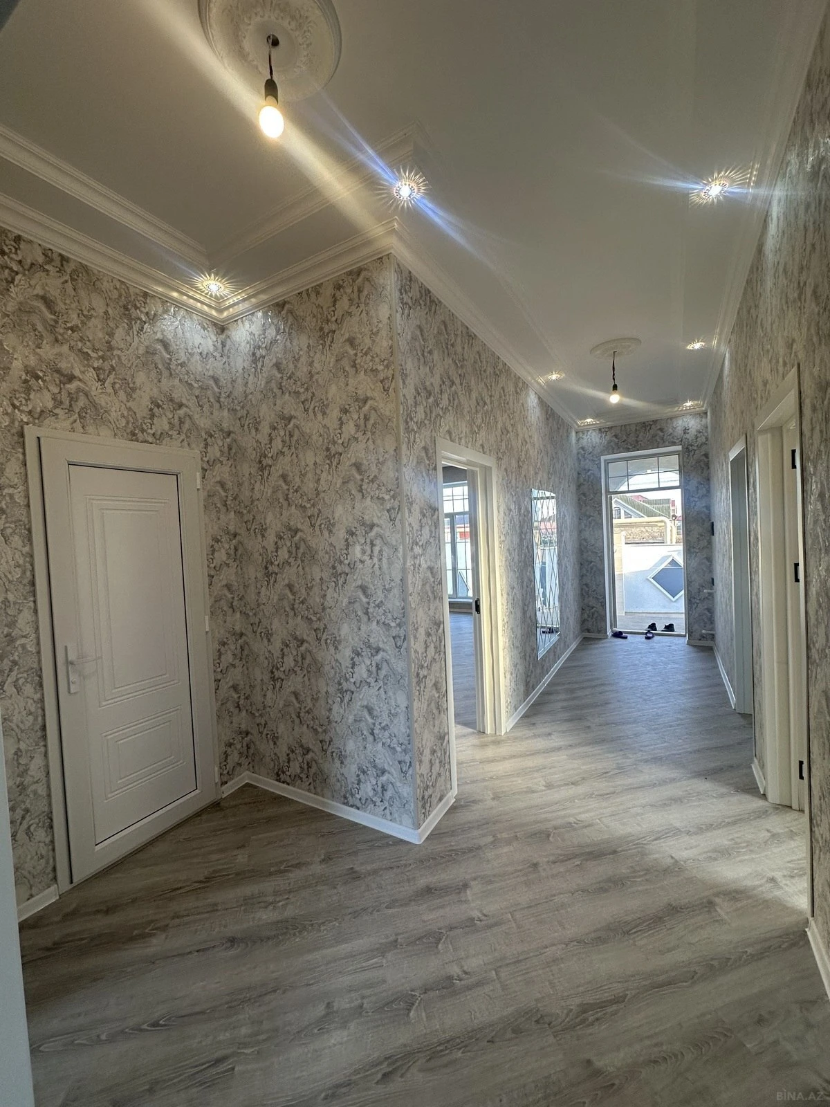 Satılır 4 otaqlı həyət evi 135 m²