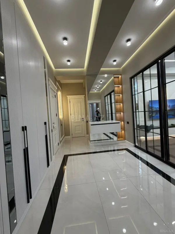 Satılır 2 otaqlı mənzil 86 m²