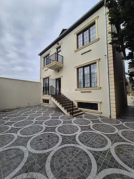 Satılır 7 otaqlı həyət evi 285 m² — Bakı, Fatmayı 7 otaq 285.00 m²