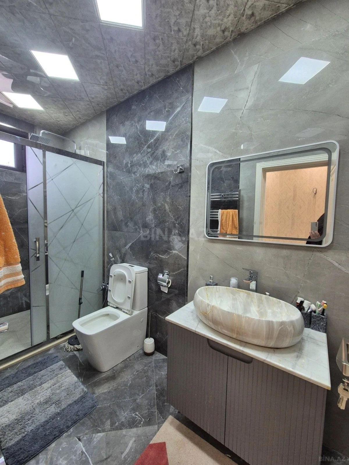 Satılır 7 otaqlı həyət evi 285 m²