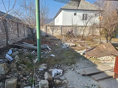 Satılır torpaq sahəsi 4 m²