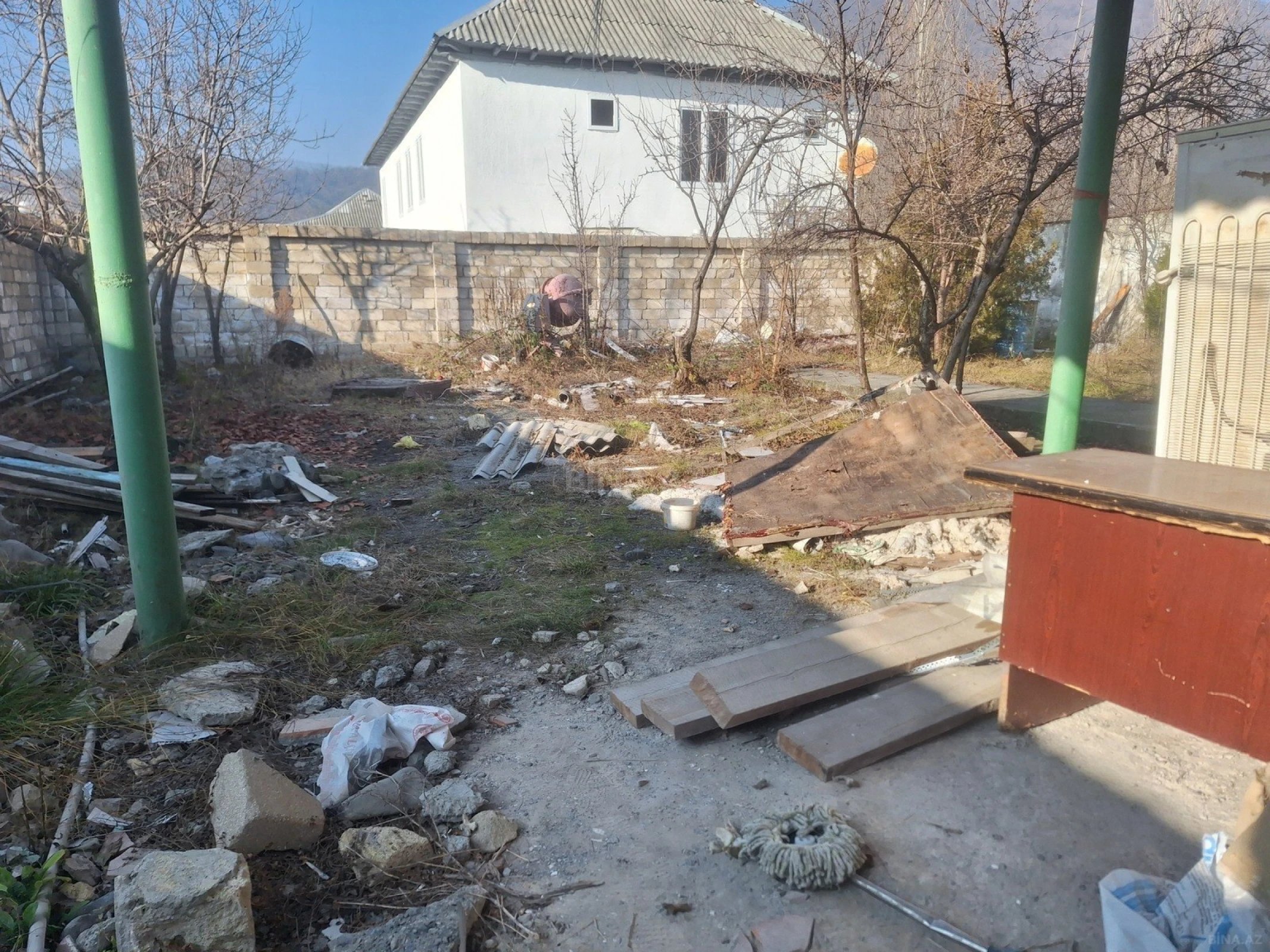 Satılır torpaq sahəsi 4 m²