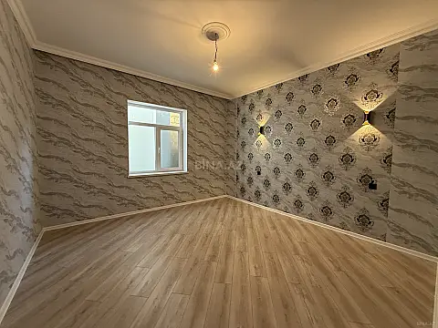 Satılır 5 otaqlı həyət evi 210 m²
