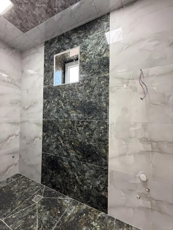 Satılır 5 otaqlı həyət evi 210 m²