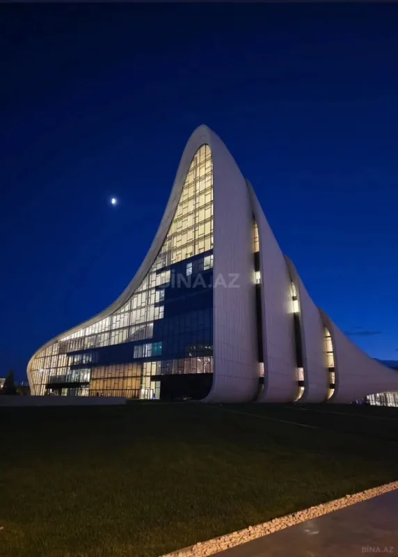 Satılır 3 otaqlı mənzil 103 m²