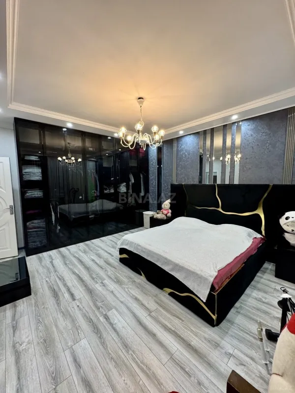 Satılır 4 otaqlı həyət evi 200 m²