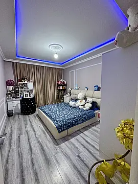 Satılır 4 otaqlı həyət evi 200 m²