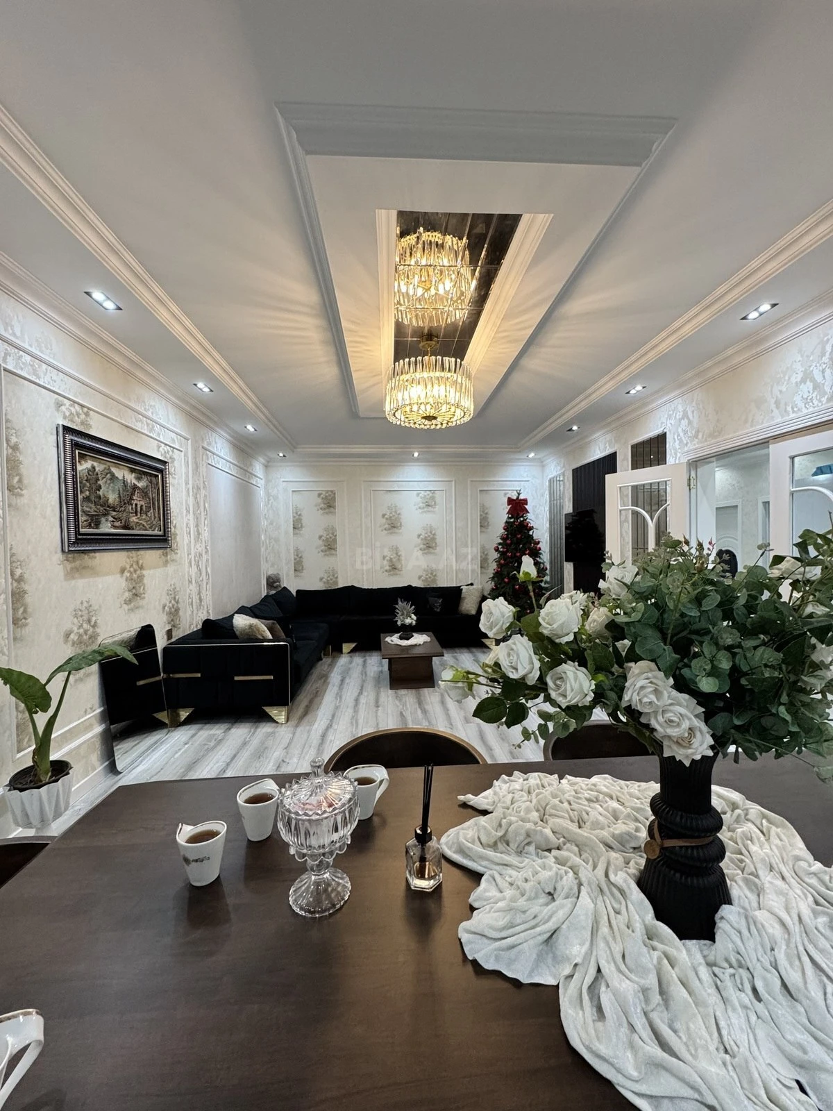 Satılır 4 otaqlı həyət evi 200 m²
