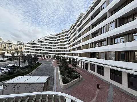 Satılır 3 otaqlı mənzil 140 m²