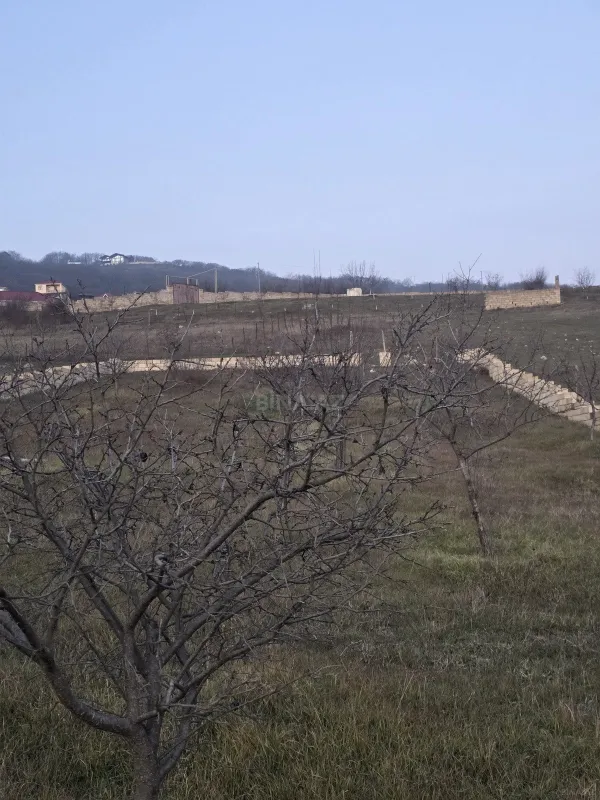 Satılır torpaq sahəsi 12 m²