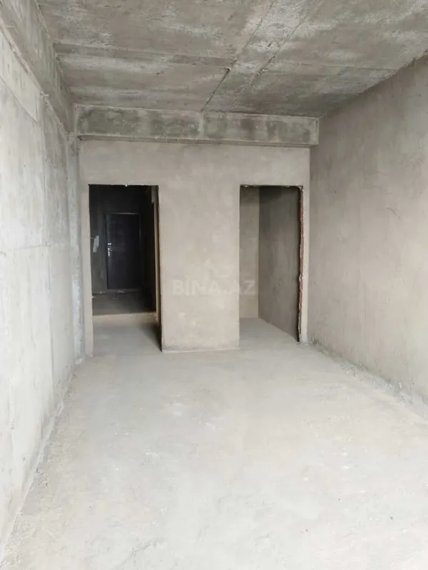 Satılır 3 otaqlı mənzil 138.2 m²