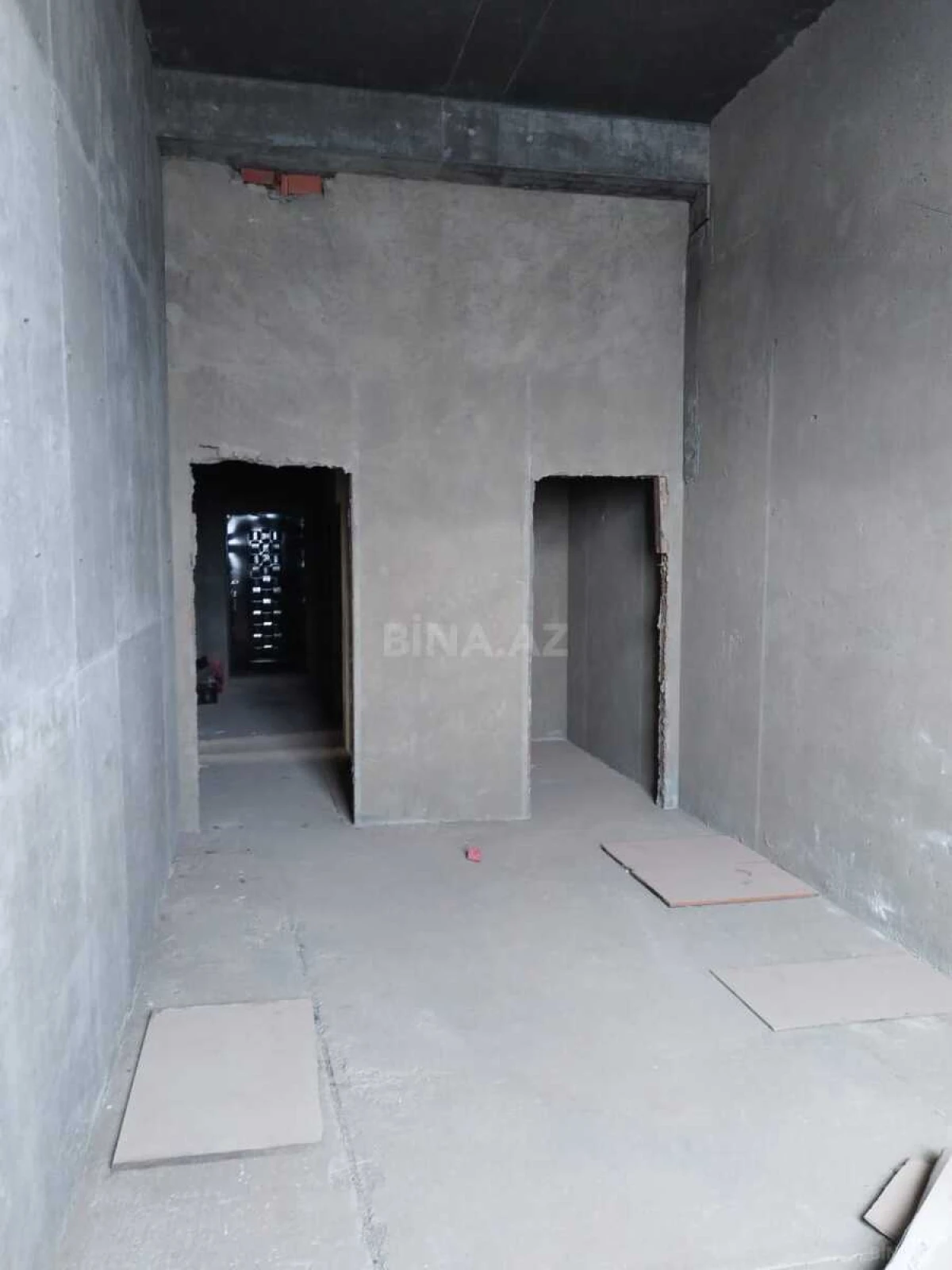 Satılır 3 otaqlı mənzil 140 m²