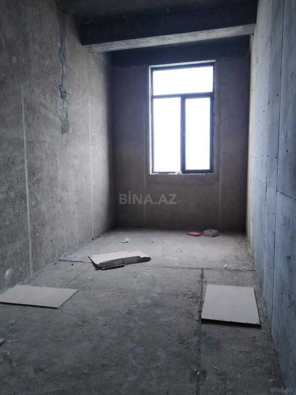 Satılır 3 otaqlı mənzil 140 m²