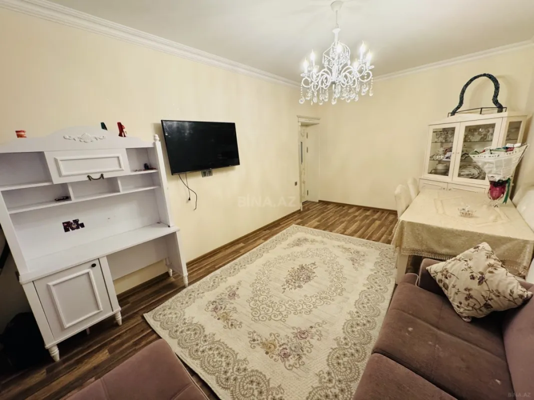 Satılır 6 otaqlı həyət evi 190 m²