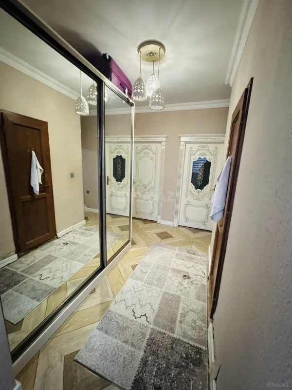 Satılır 6 otaqlı həyət evi 190 m²