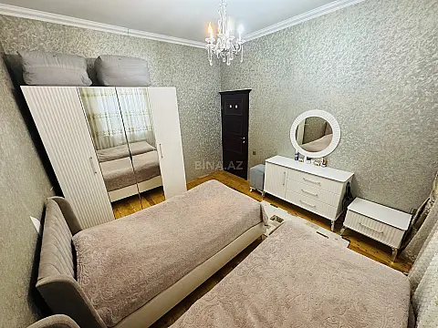 Satılır 6 otaqlı həyət evi 190 m²