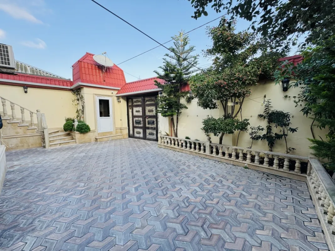 Satılır 6 otaqlı həyət evi 190 m²