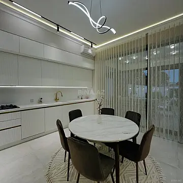 Kirayə verilir 4 otaqlı həyət evi 250 m²