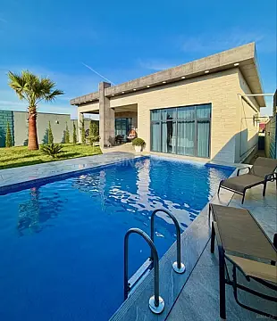 Kirayə verilir 4 otaqlı həyət evi 250 m² — Bakı, Mərdəkan 4 otaq 250.00 m²