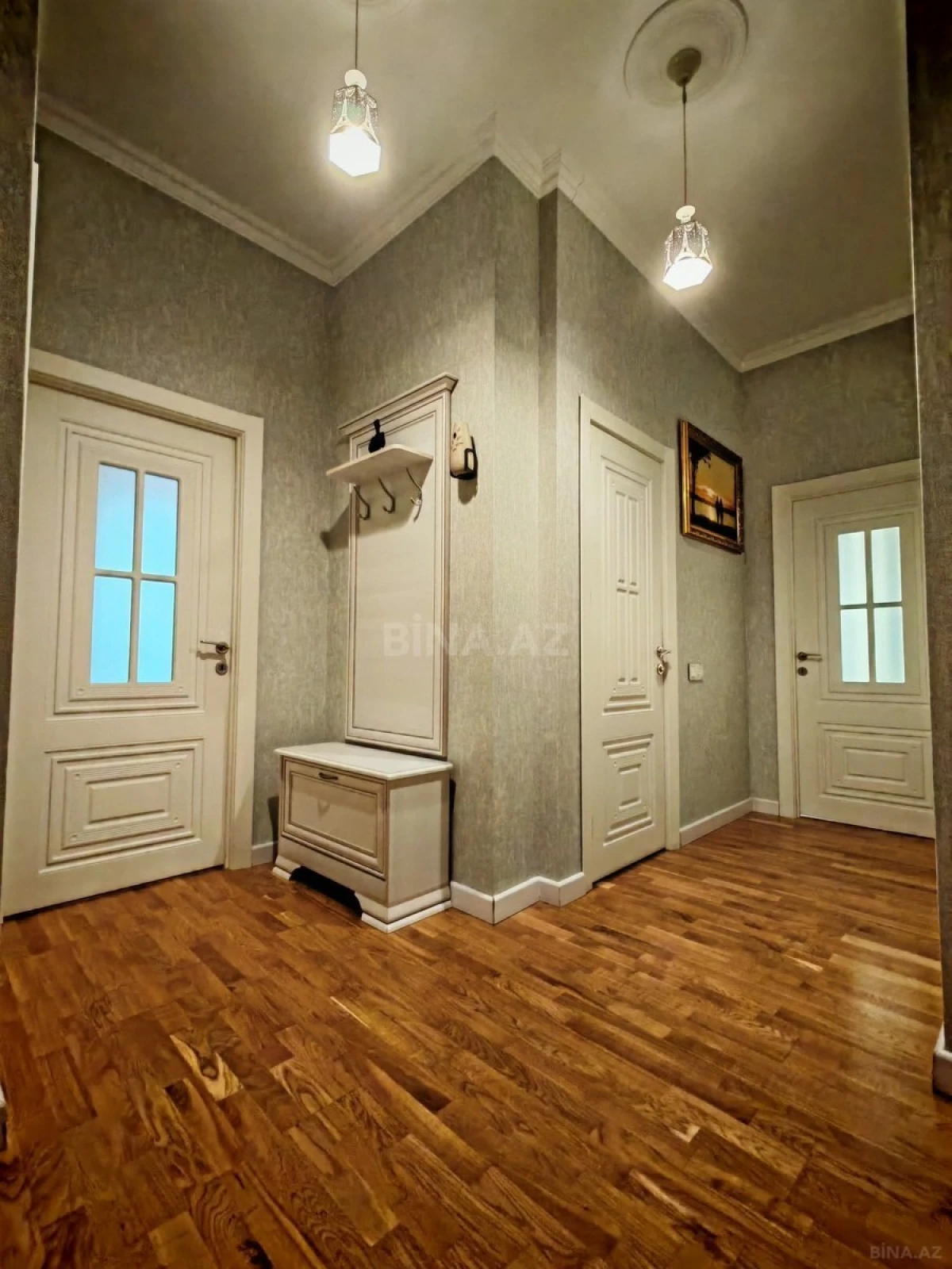 Satılır 3 otaqlı mənzil 87 m²