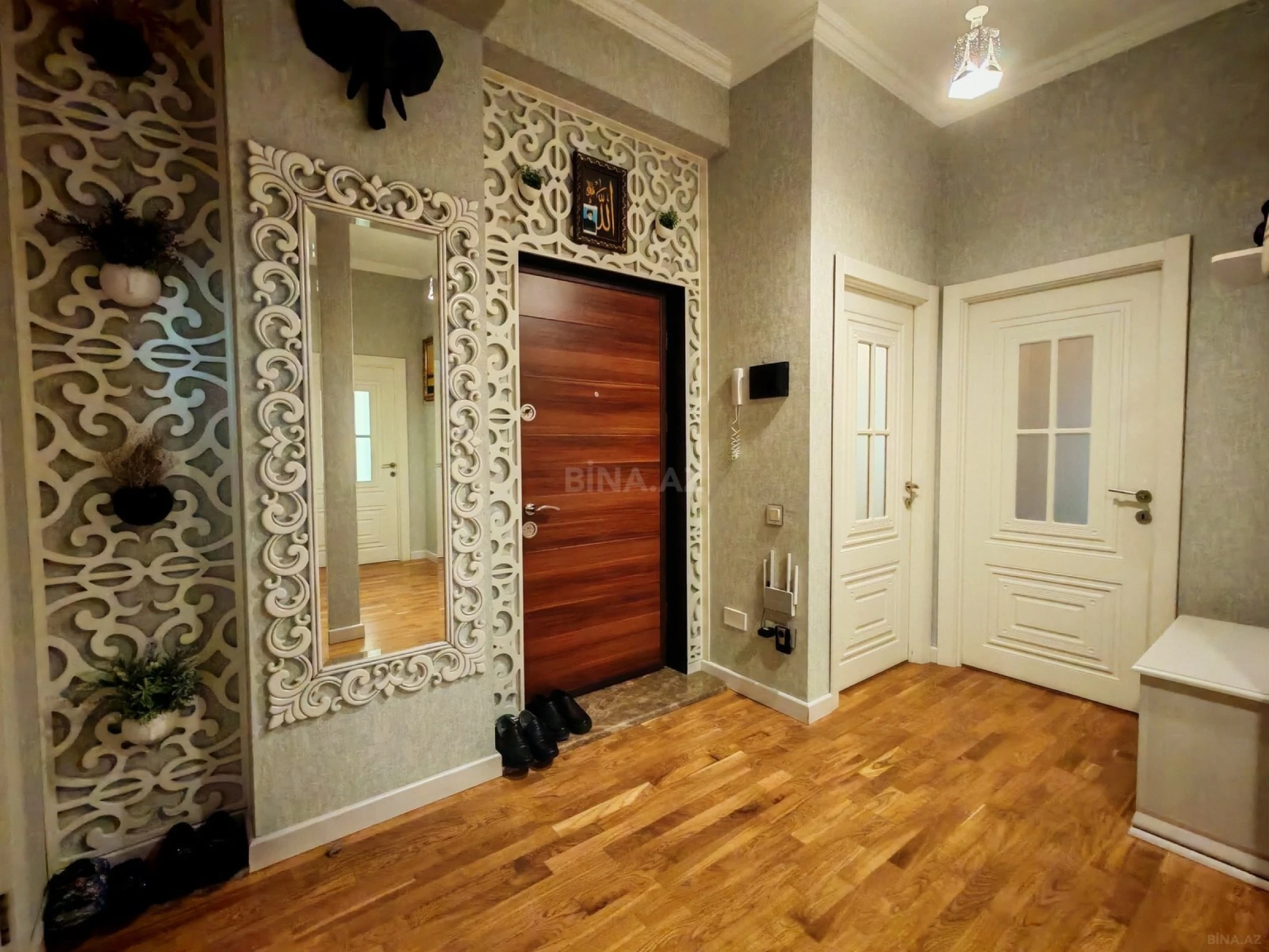 Satılır 3 otaqlı mənzil 87 m²