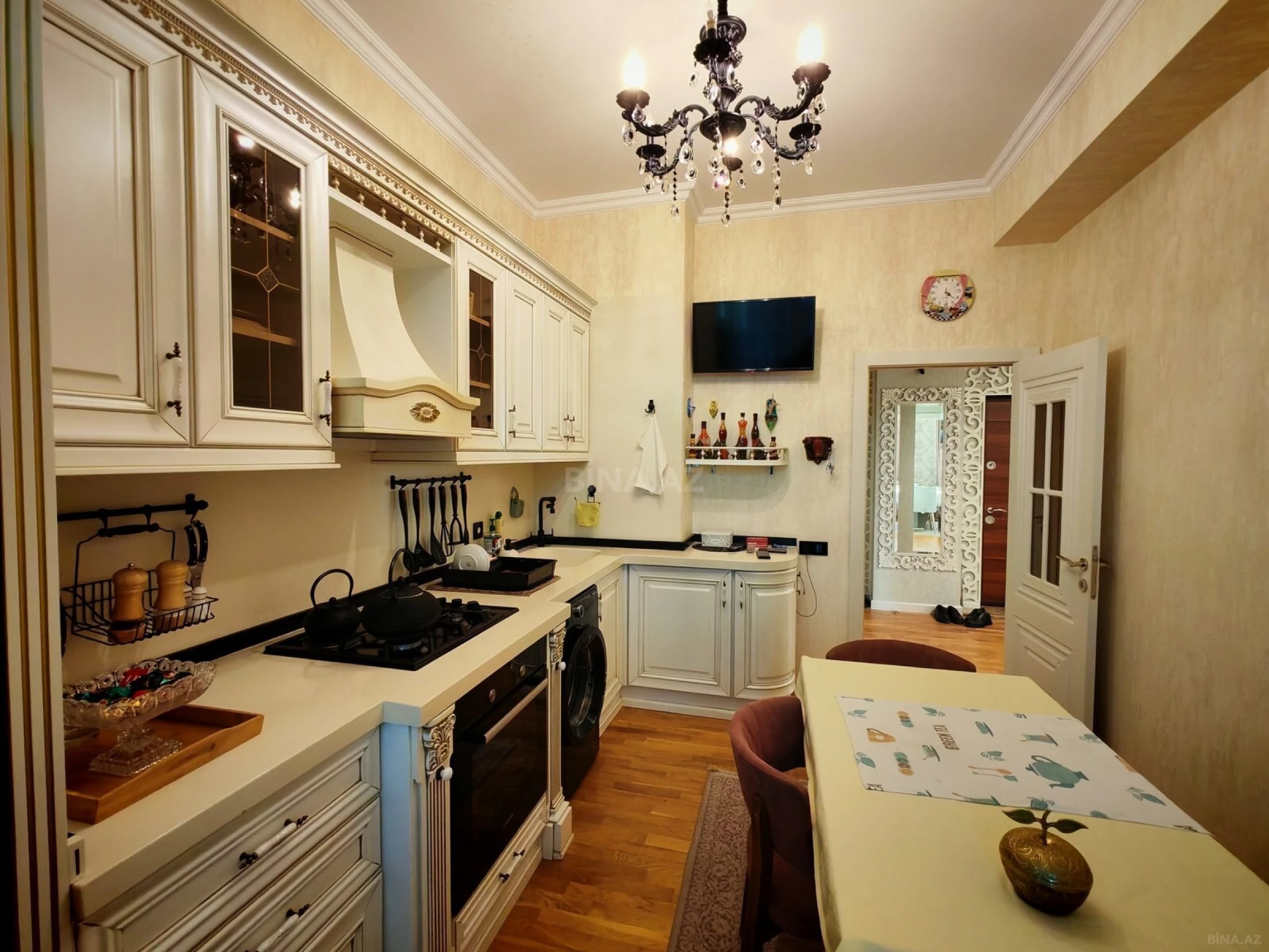 Satılır 3 otaqlı mənzil 87 m²