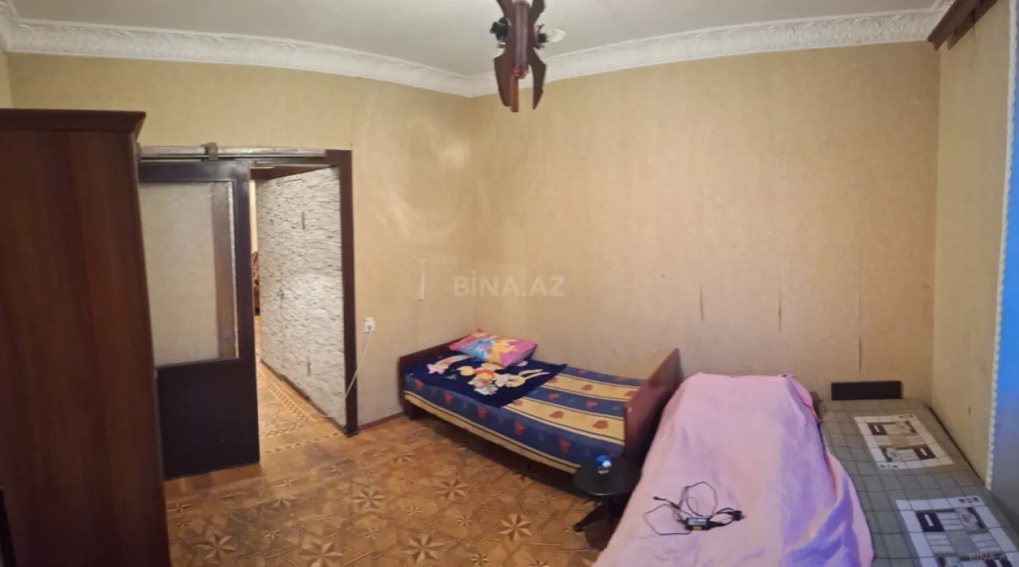 Satılır 2 otaqlı mənzil 60 m²