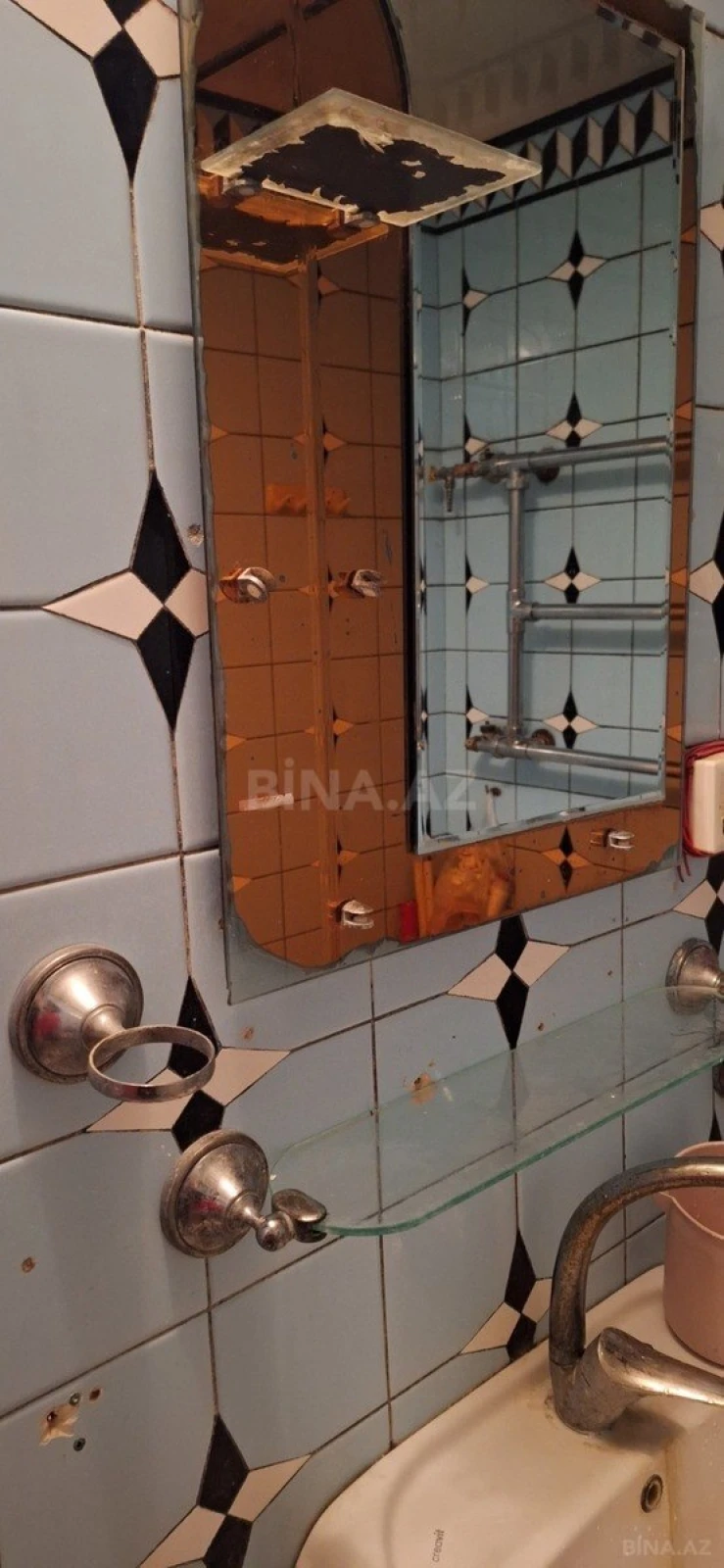 Satılır 2 otaqlı mənzil 60 m²