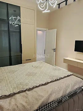 Satılır 2 otaqlı mənzil 69 m²