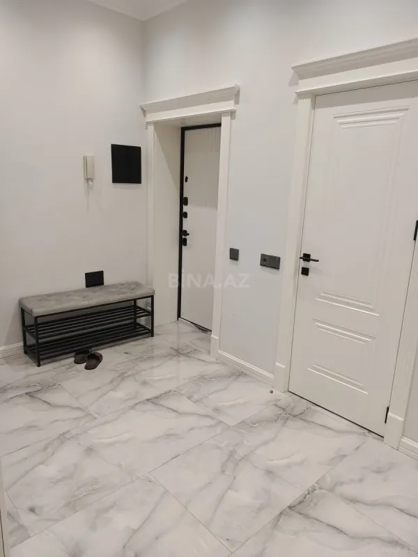 Satılır 2 otaqlı mənzil 69 m²