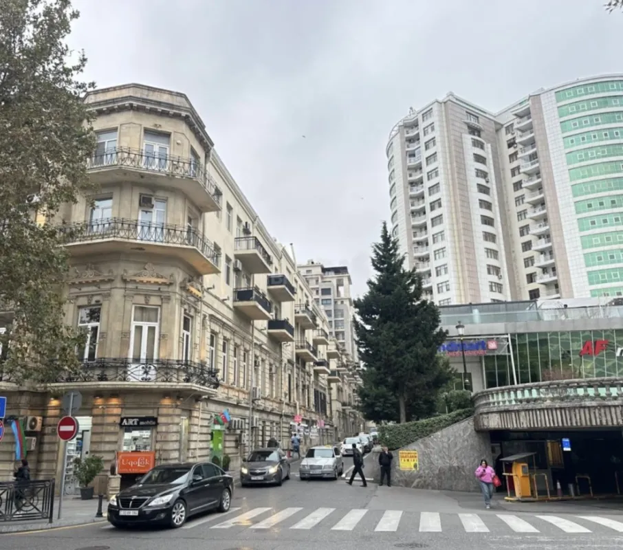 Kirayə verilir 2 otaqlı mənzil 60 m²