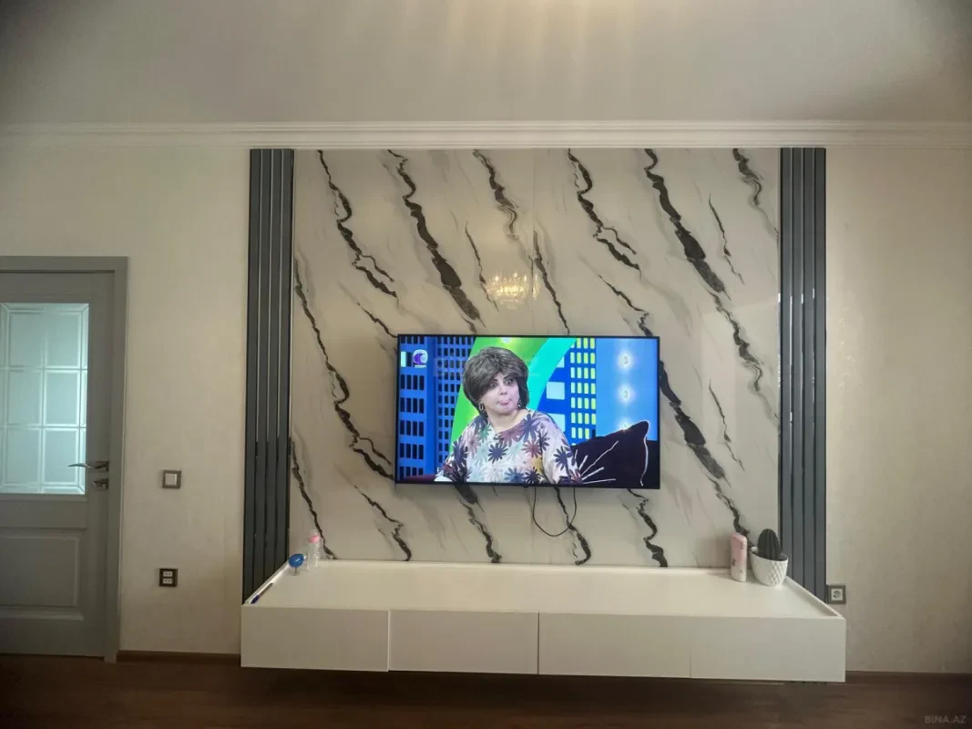 Satılır 2 otaqlı mənzil 70 m²