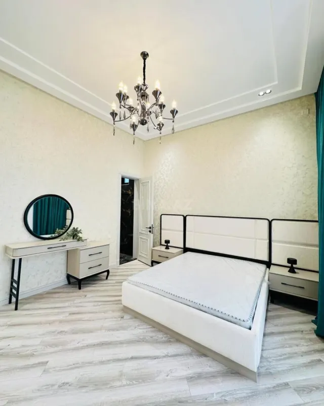 Kirayə verilir 4 otaqlı həyət evi 200 m²