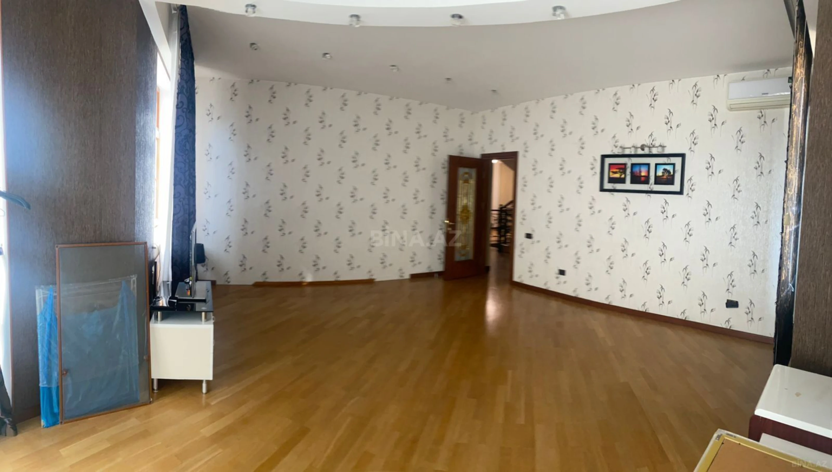 Kirayə verilir 6 otaqlı həyət evi 250 m²