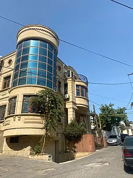 Kirayə verilir 6 otaqlı həyət evi 250 m² — Bakı, Yasamal 6 otaq 250.00 m²