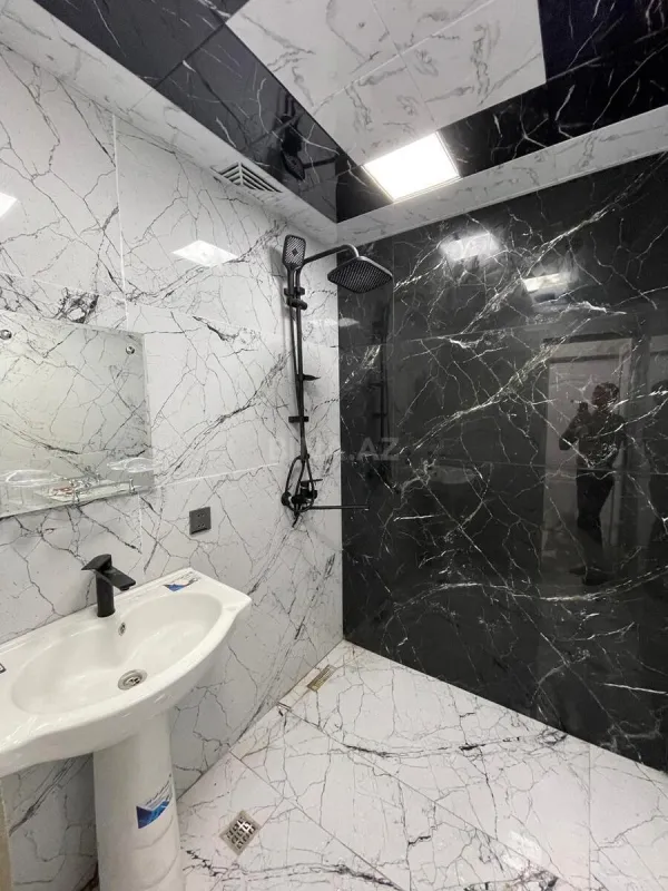 Satılır 2 otaqlı mənzil 68 m²