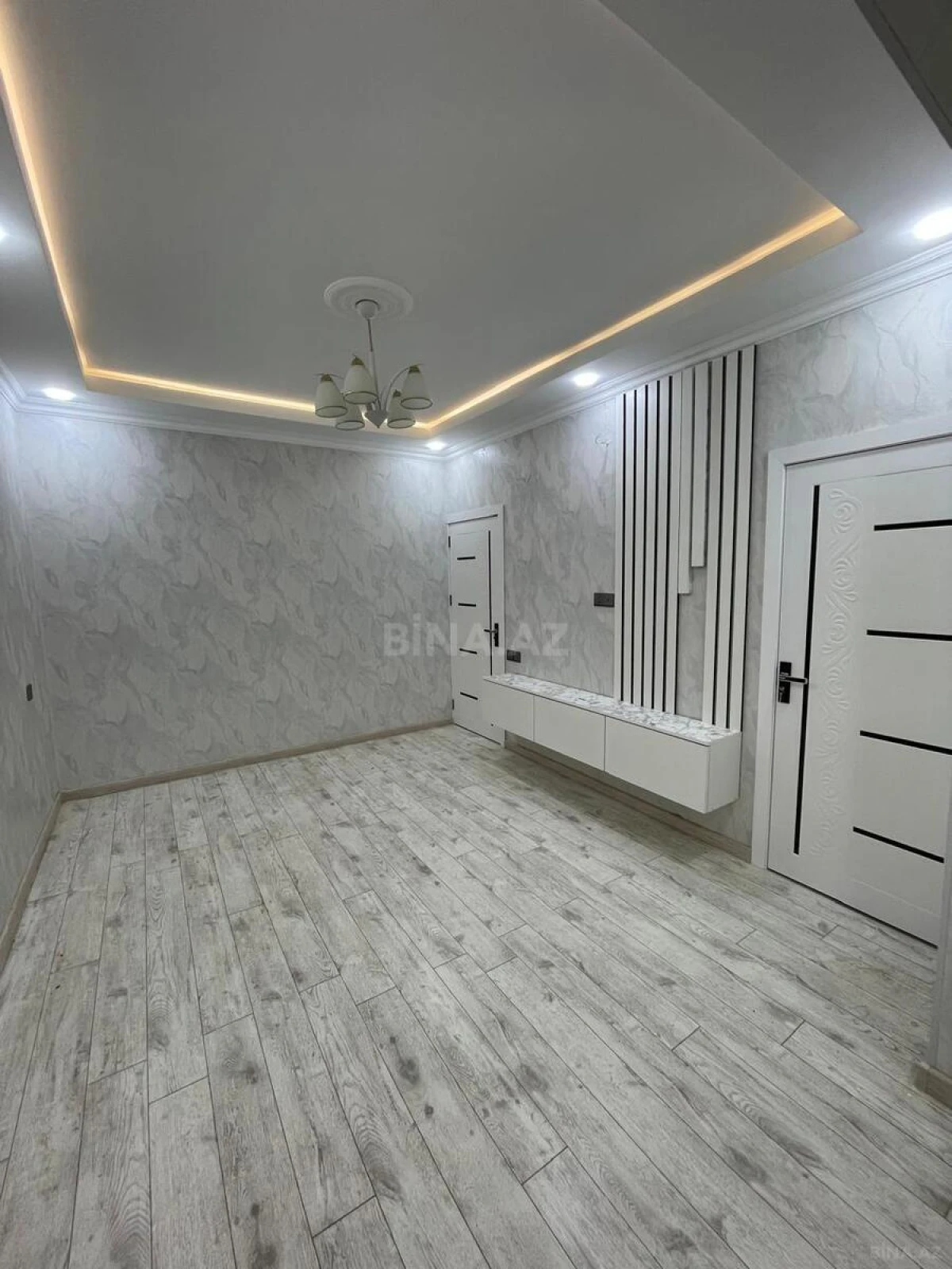 Satılır 2 otaqlı mənzil 68 m²