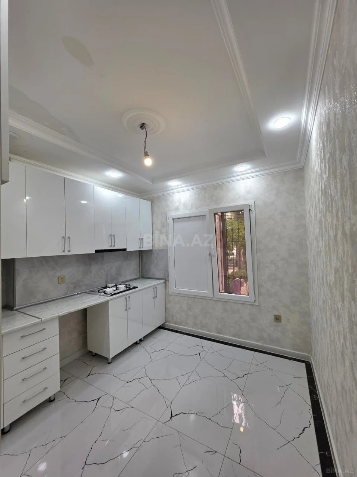Satılır 2 otaqlı mənzil 54 m²