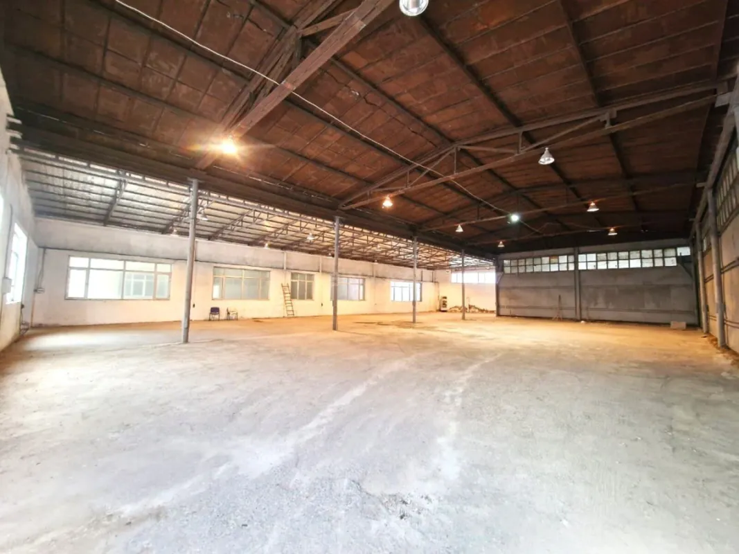 Kirayə verilir obyekt 560 m²