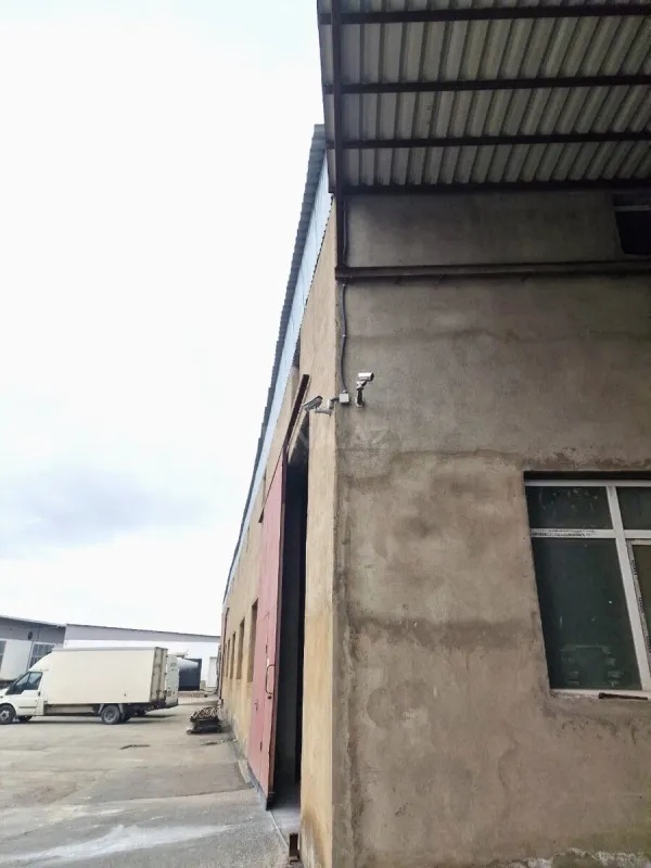 Kirayə verilir obyekt 560 m²