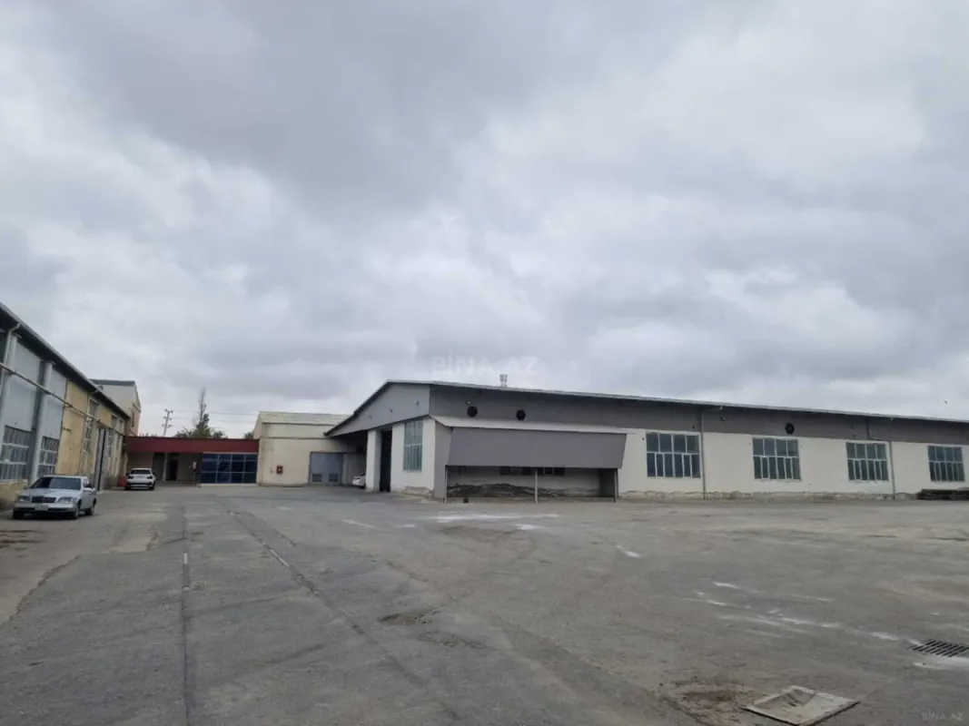 Kirayə verilir obyekt 560 m²