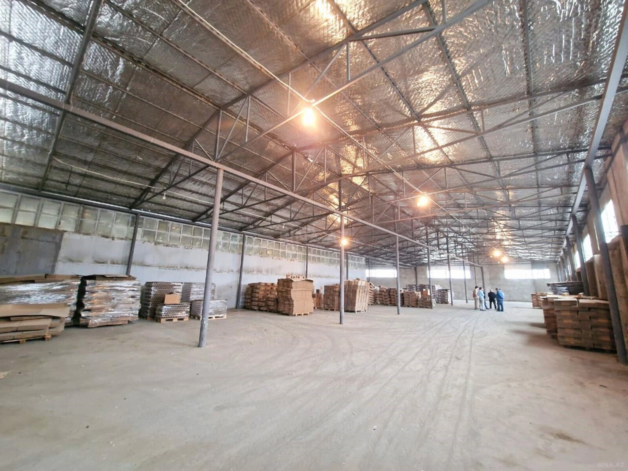 Kirayə verilir obyekt 700 m²