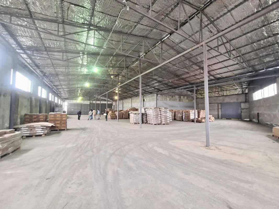 Kirayə verilir obyekt 700 m²