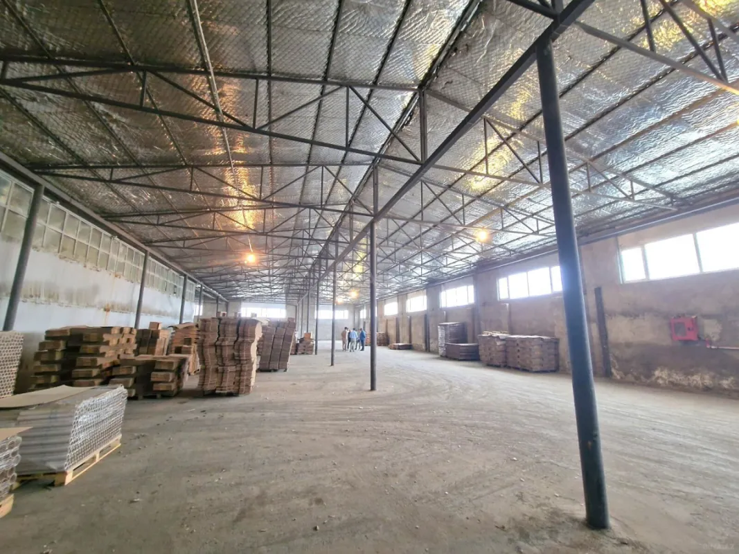 Kirayə verilir obyekt 700 m²