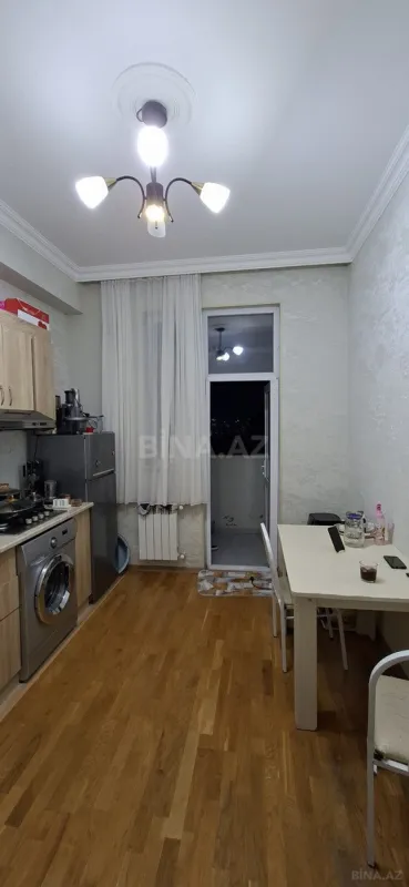 Satılır 2 otaqlı mənzil 63 m²