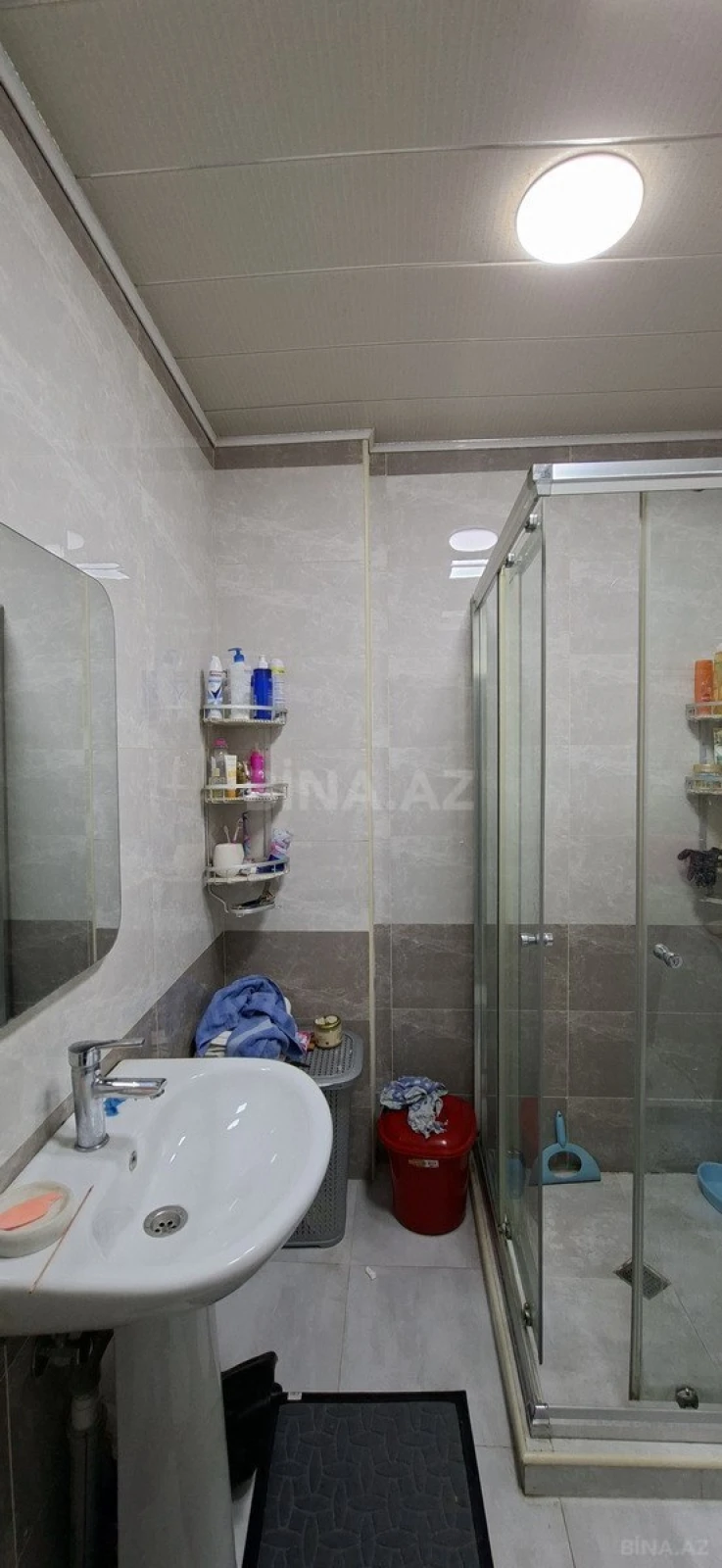 Satılır 2 otaqlı mənzil 63 m²