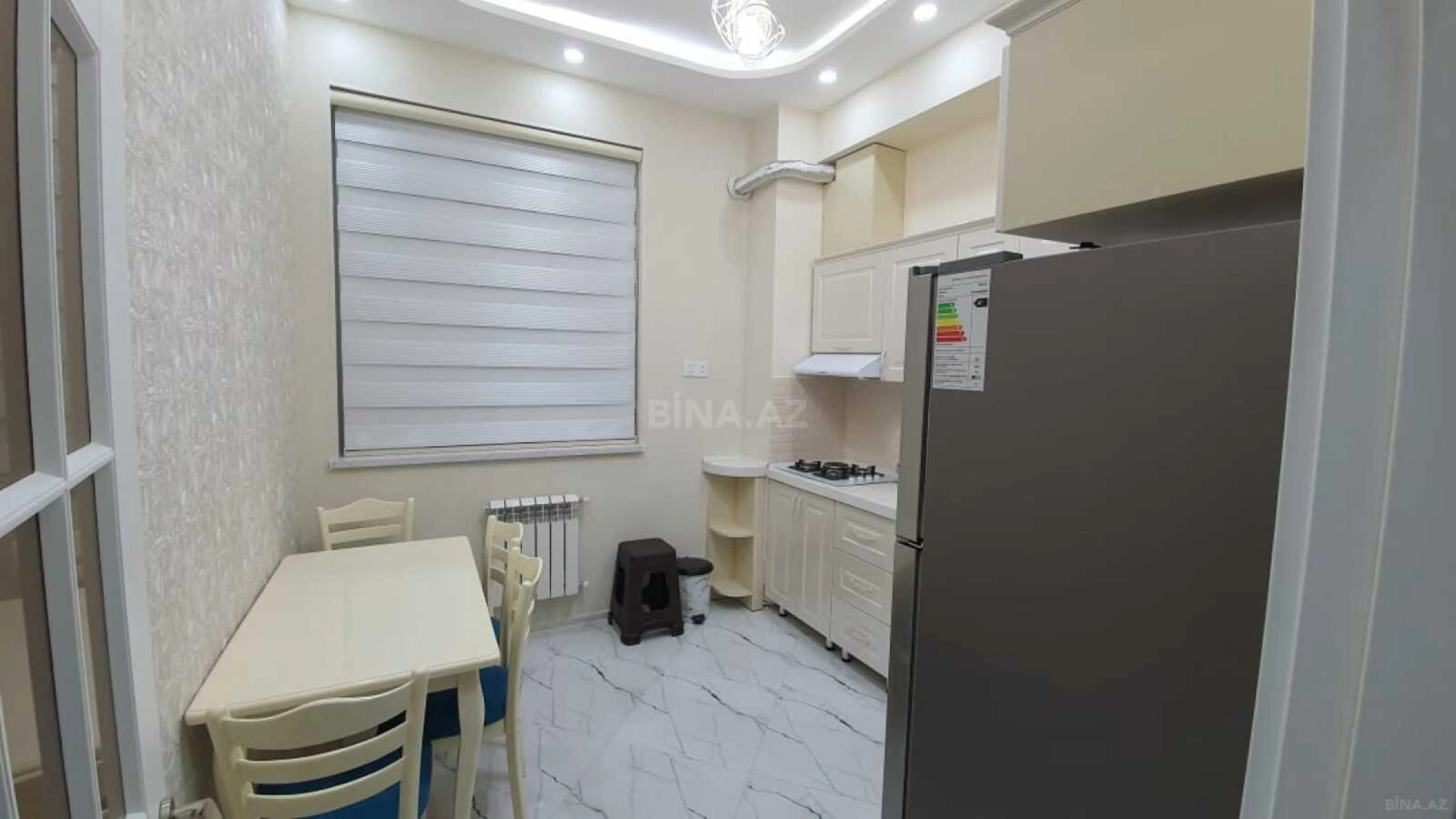 Kirayə verilir 3 otaqlı mənzil 115 m²