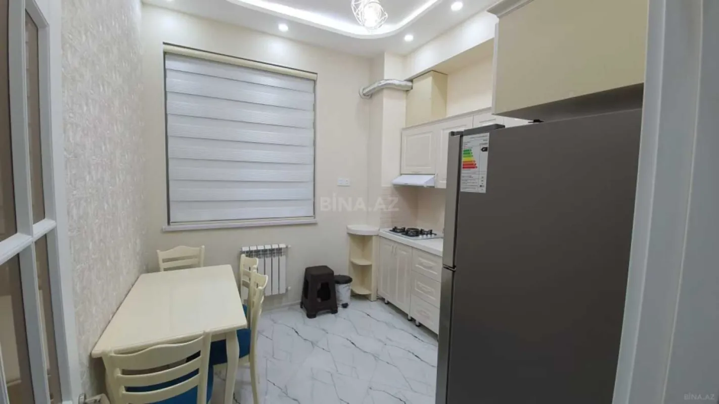 Kirayə verilir 3 otaqlı mənzil 115 m²
