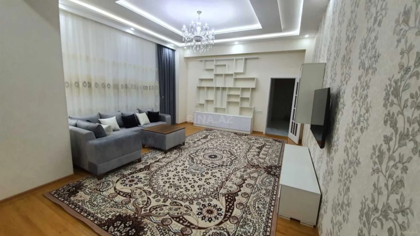 Kirayə verilir 3 otaqlı mənzil 115 m²