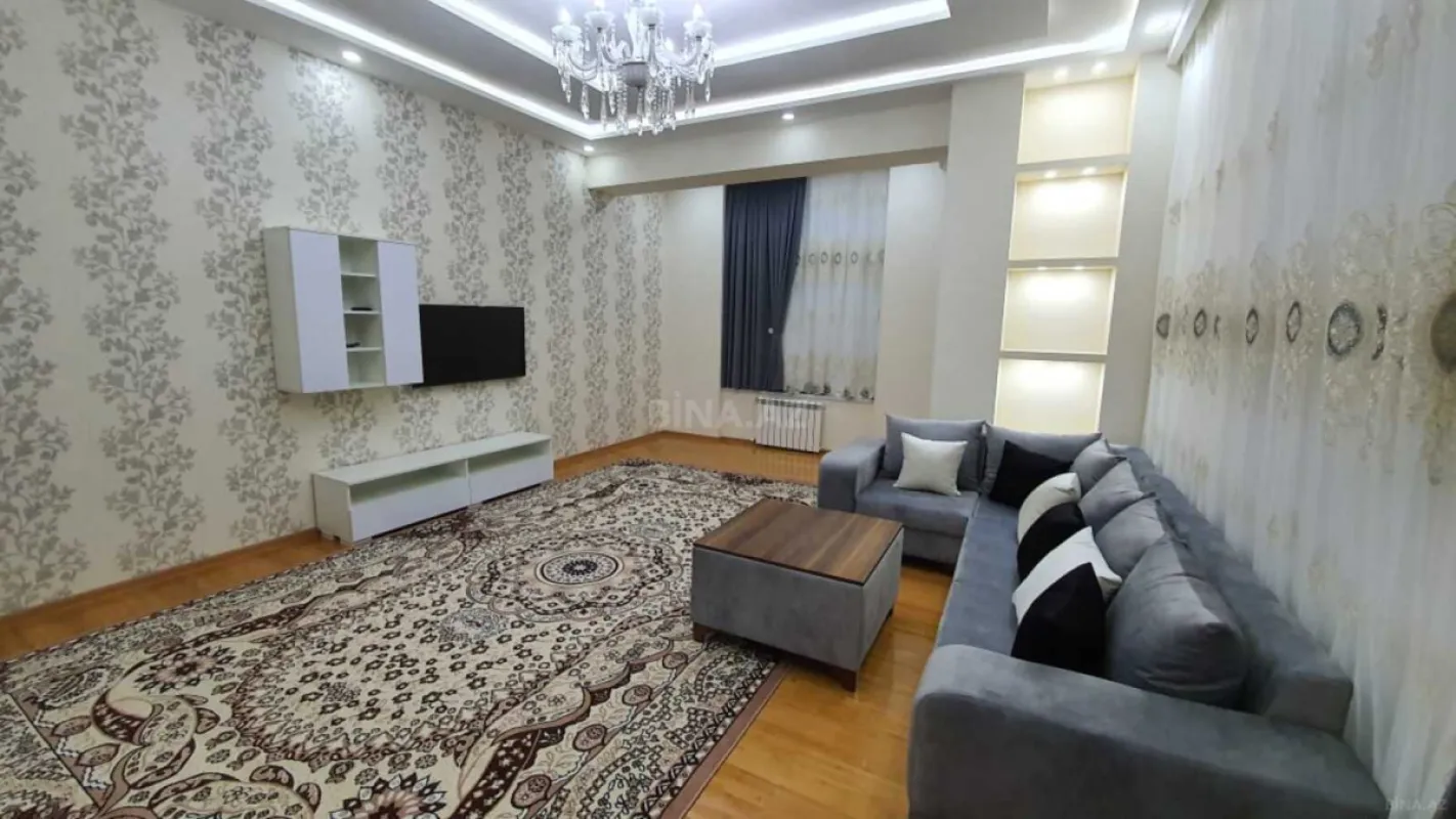 Kirayə verilir 3 otaqlı mənzil 115 m²